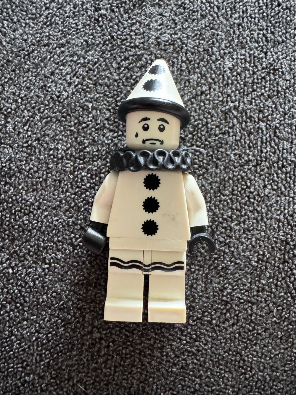 LEGO Series 10 Collectible Minifigure Series 10 Sad Clown 71001